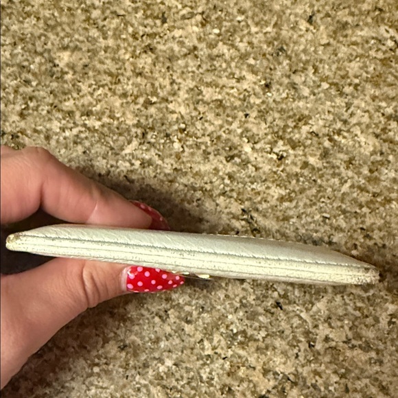 Tory Burch Ivory Leather Card Case with Gold Logo - Picture 6 of 11